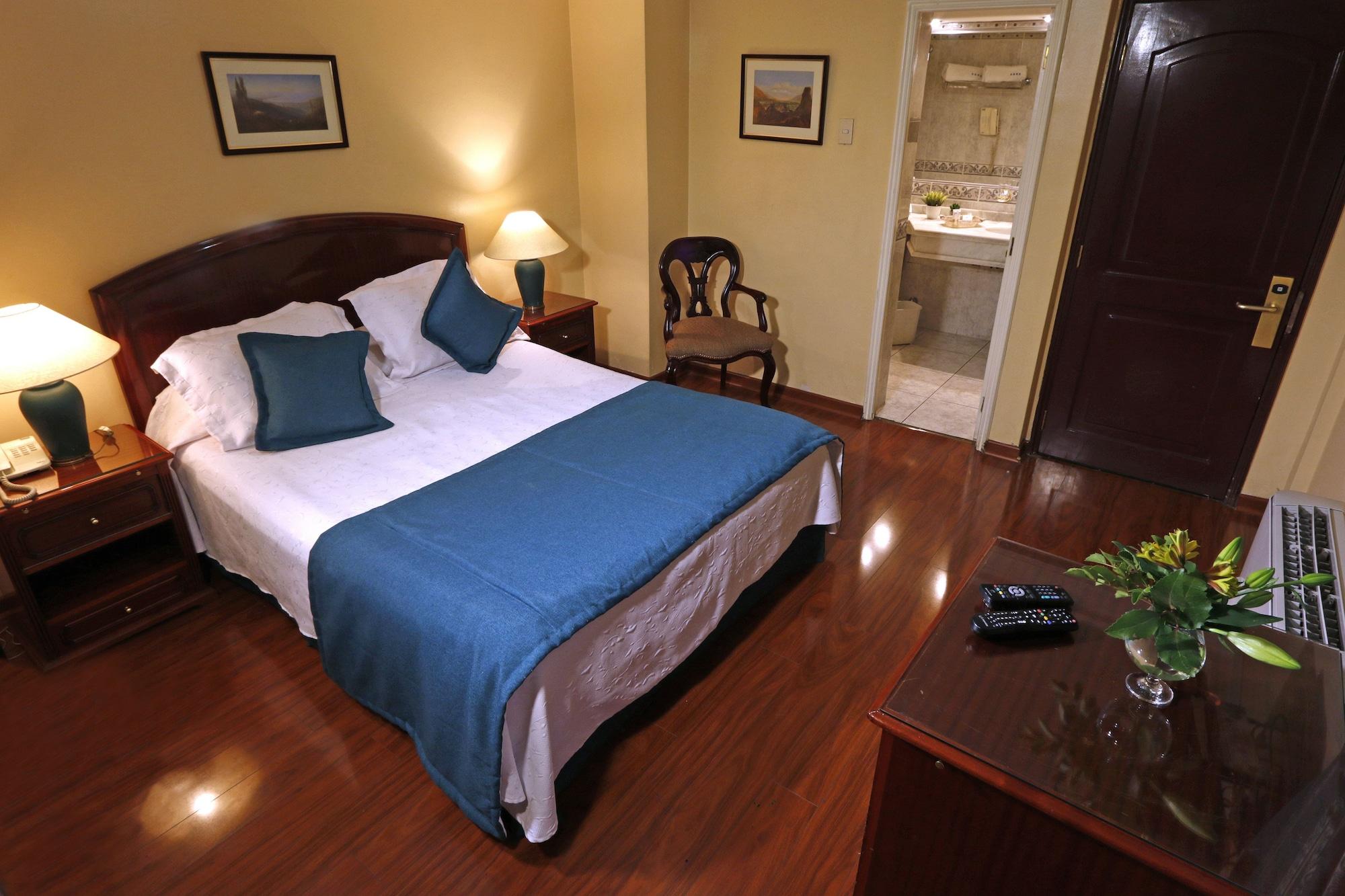 Principado De Asturias Hotel Сантяго Екстериор снимка