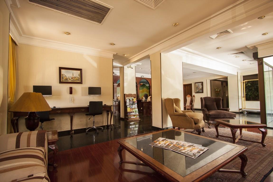 Principado De Asturias Hotel Сантяго Екстериор снимка