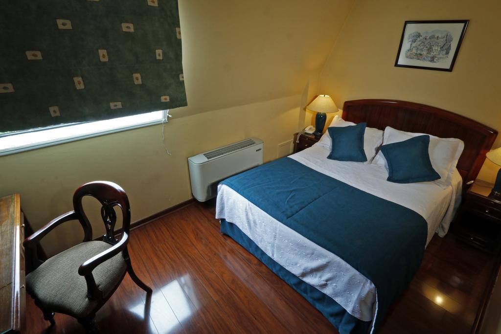 Principado De Asturias Hotel Сантяго Екстериор снимка
