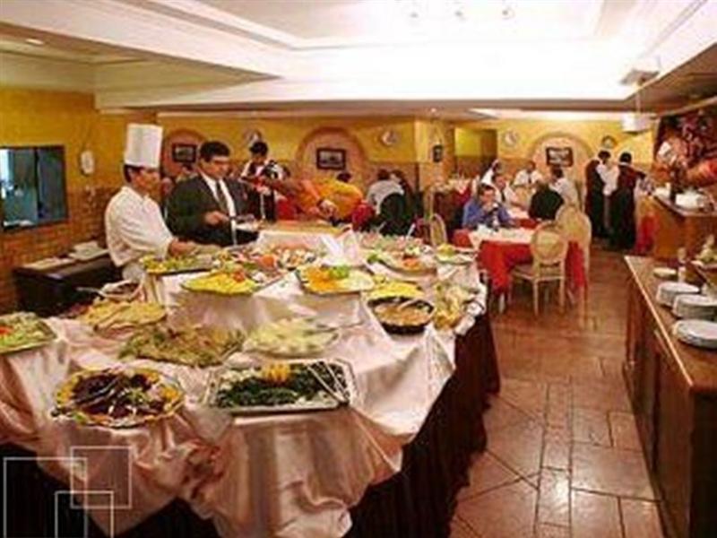 Principado De Asturias Hotel Сантяго Екстериор снимка