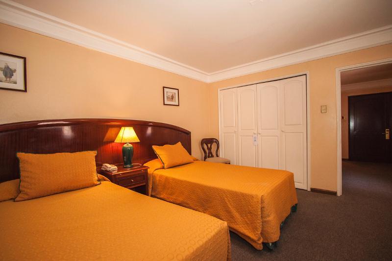 Principado De Asturias Hotel Сантяго Екстериор снимка