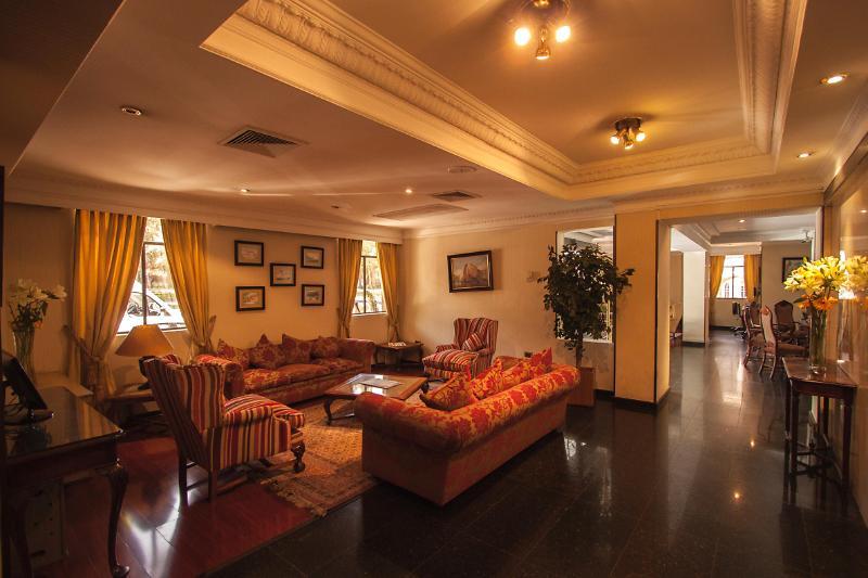 Principado De Asturias Hotel Сантяго Екстериор снимка